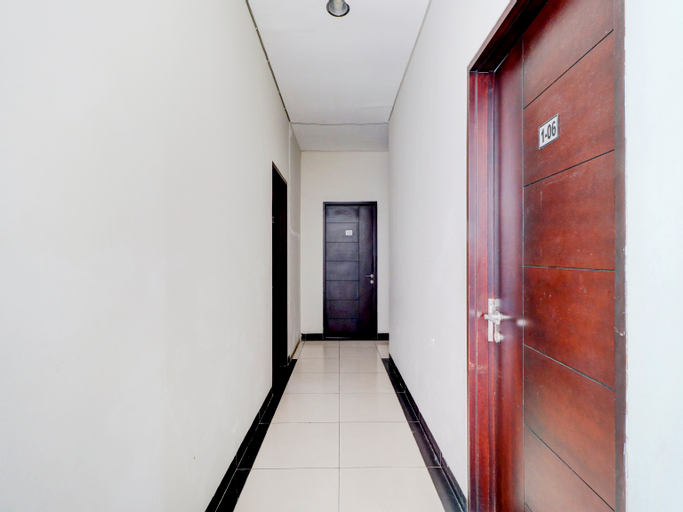 Public Area 5, Collection O 90641 Sky City Home, Bandung