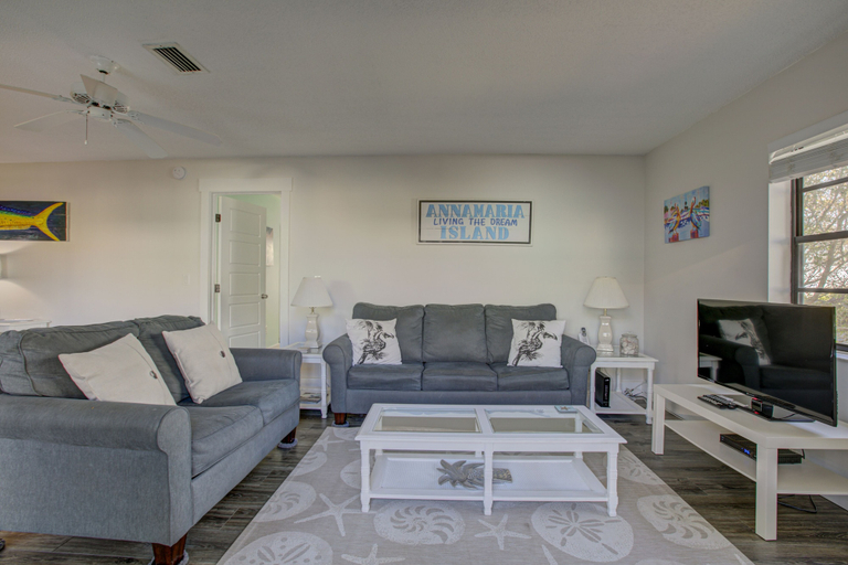 Public Area 3, Anna Maria Island Beach Palms 7A, Manatee