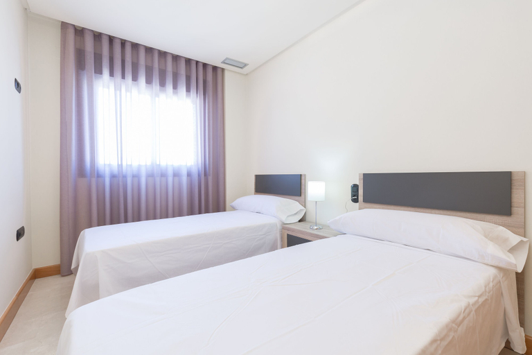 Bedroom 4, Fidalsa Guardamar Resort, Alicante