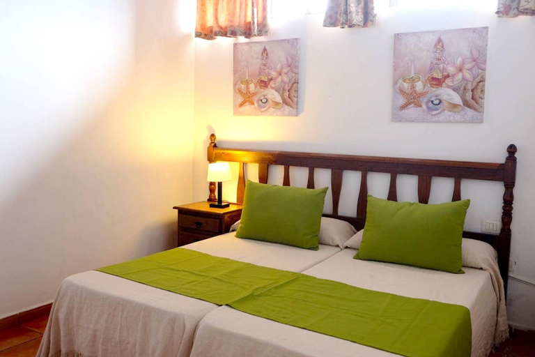 Bedroom 2, Charming apartment with terrace in Los Silos - 40 m², Santa Cruz de Tenerife