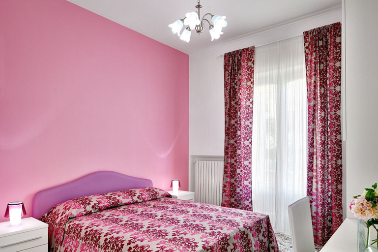 Bedroom 1, Central apartment Stella House, Napoli