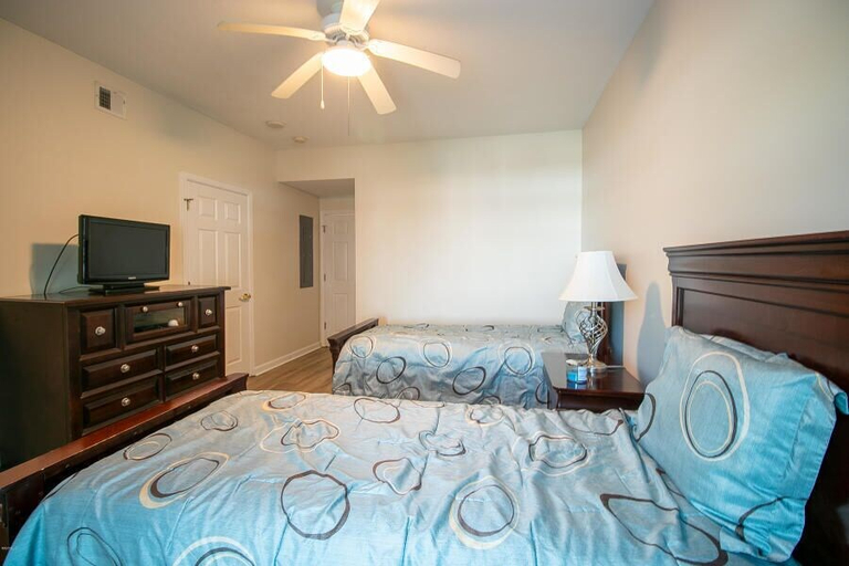 Bedroom 5, Legacy I 201 Deluxe, Harrison