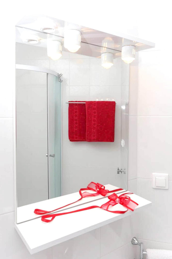 Bathroom 4, Elegant Apartment in Dubrovnik with 40 m² Terrace, Dubrovnik