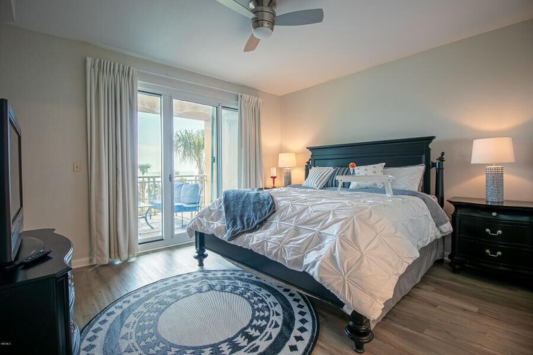 Bedroom 3, Legacy I 201 Deluxe, Harrison