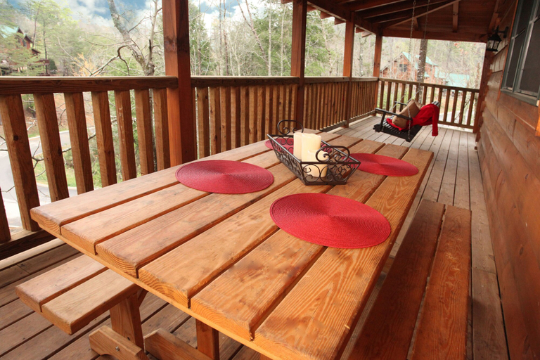 Others 4, Off The Clock - Four Bedroom Cabin, Sevier