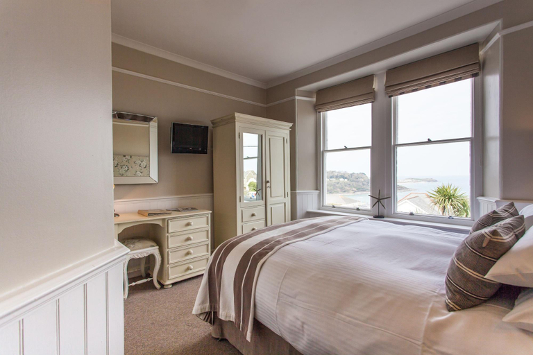 Bedroom 2, Headland House Luxury B&B, Cornwall