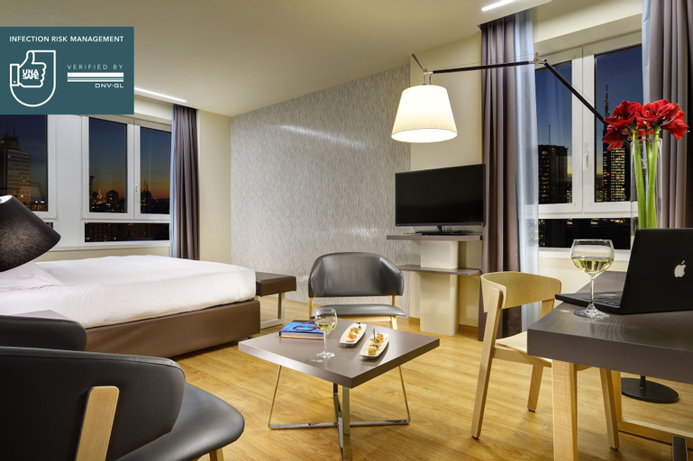 Unahotels Century Milano, Milano