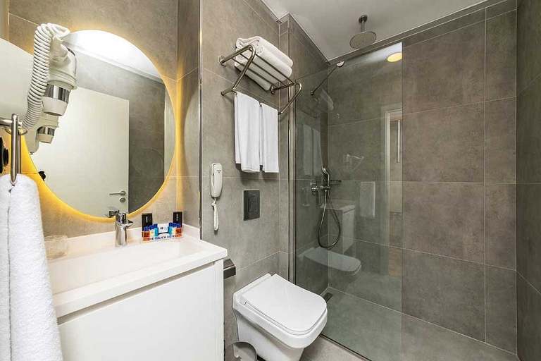 Bathroom 5, The Halich Hotel Istanbul Karakoy, Beyoğlu