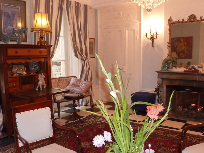 Bedroom 5, Château de la Hussardière, Haute-Saône