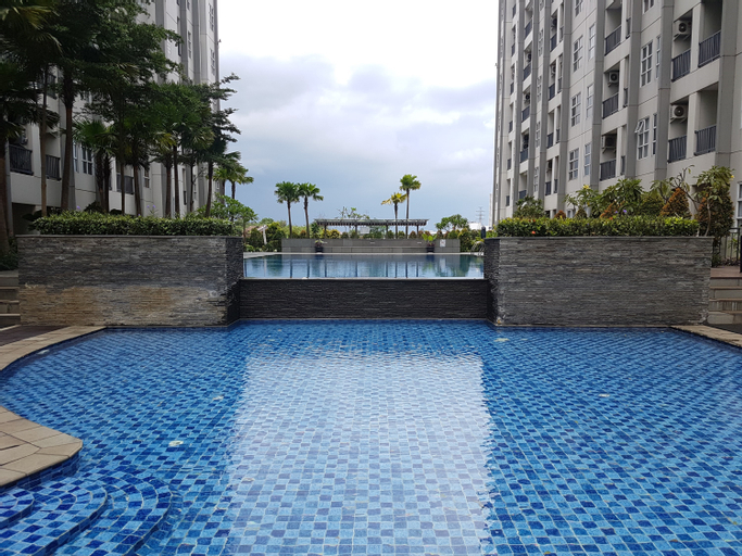 Sport & Beauty 2, Comfy and Nice 1BR Saveria Apartment By Travelio, South Tangerang