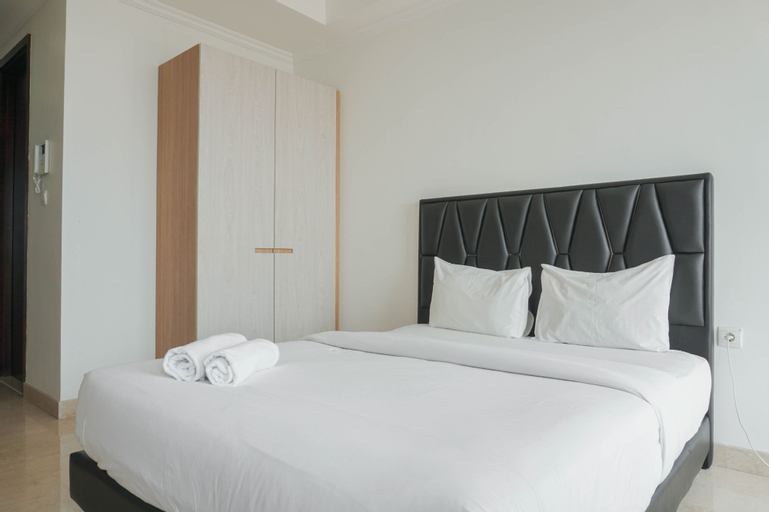 Minimalist and Strategic Studio Room at Menteng Park Apartment By Travelio, Central Jakarta