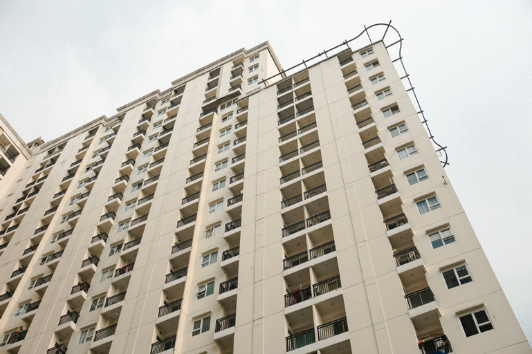 Exterior & Views 2, Simple and Homey Studio Room at Cinere Resort Apartment By Travelio, Depok