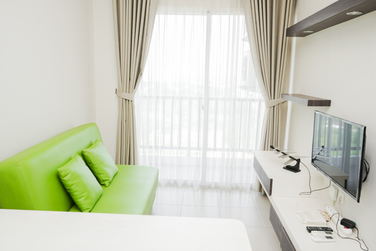 Bedroom 2, Cozy Minimalist 1BR Saveria Apartment By Travelio, Tangerang