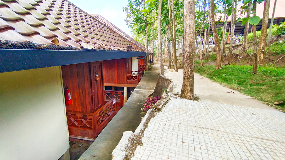 Exterior & Views 3, Kasuari Exotic Resort Magelang, Magelang