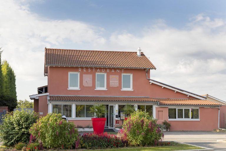 Logis Hôtel les Pierres Dorées, Rhône