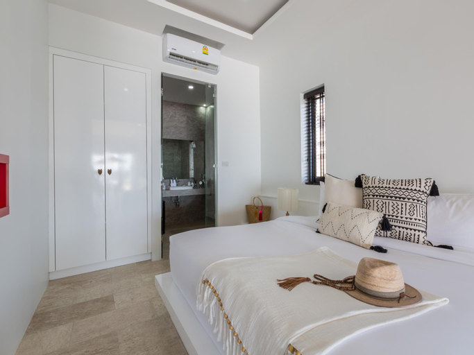 Bedroom 27