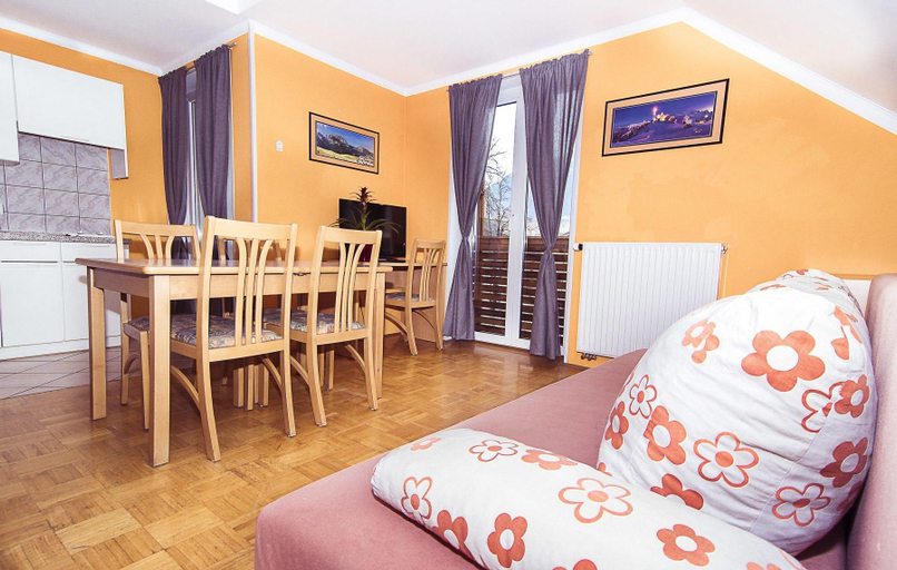Public Area 2, Apartmaji Skok, Bovec