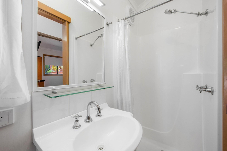 Bathroom 4, Big4 Nrma South West Rocks Holiday Park, Kempsey