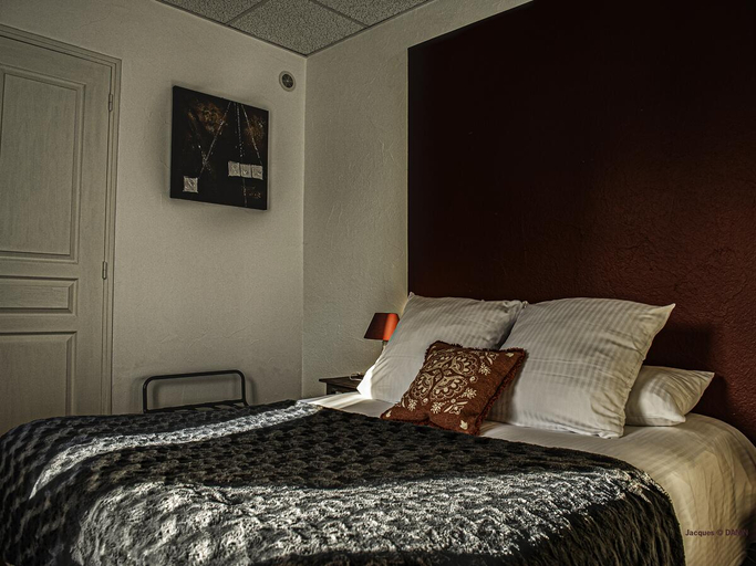 Bedroom 4, Hôtel de la Brasserie de Treignac, Corrèze