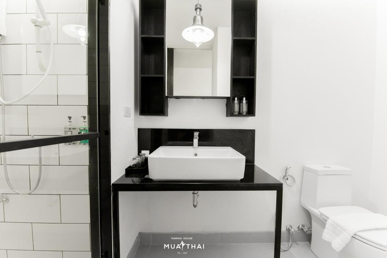 Bathroom 5, Marina House MUAYTHAI Ta-iad Phuket, Phuket Island