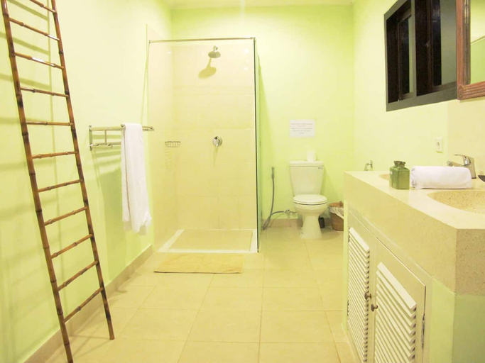 Bathroom 4, Villa Aisha III Seminyak, Badung