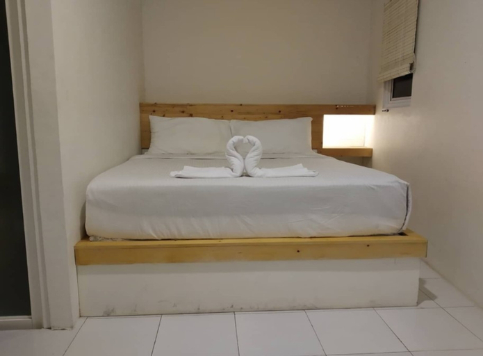 Bedroom 4, Tanawu Airport Hotel, Lombok
