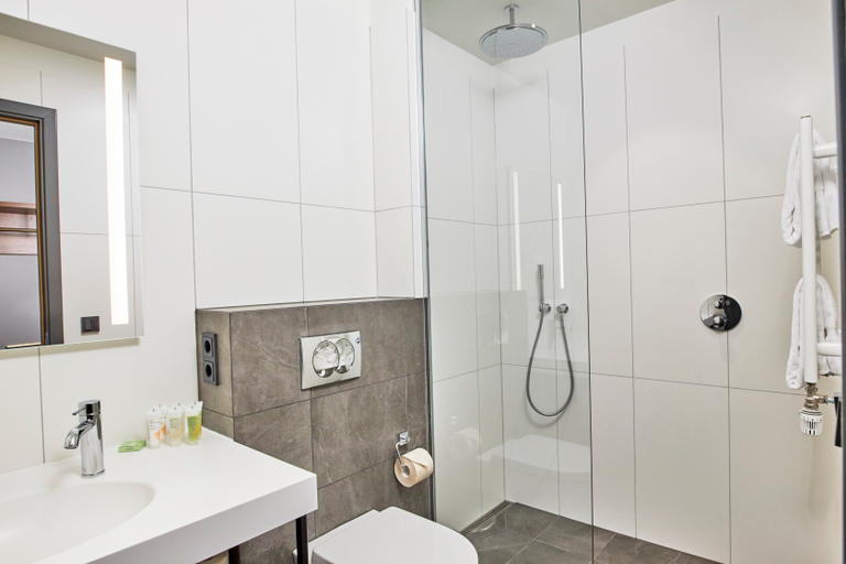 Bathroom 4, Fosshotel Stykkisholmur, Helgafellssveit