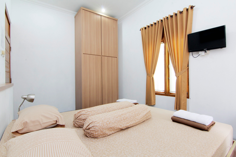 Bedroom 28