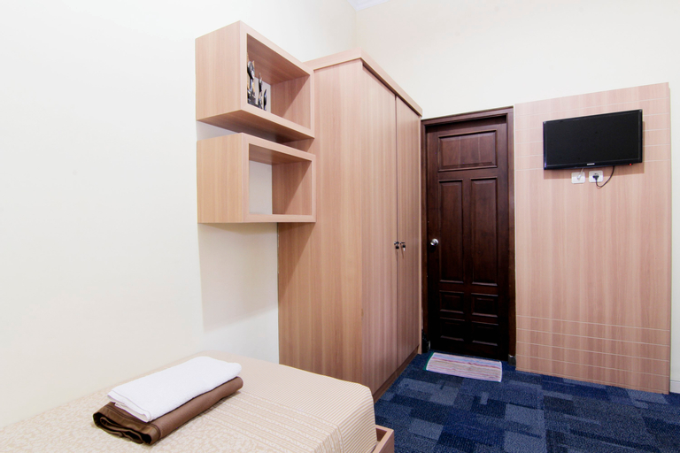 Bedroom 15