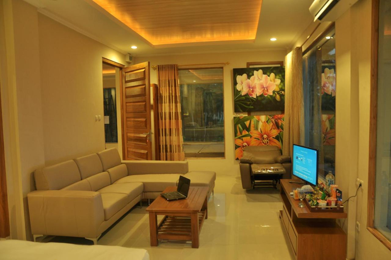 Public Area 3, Crystal Beach Bali Hotel, Karangasem