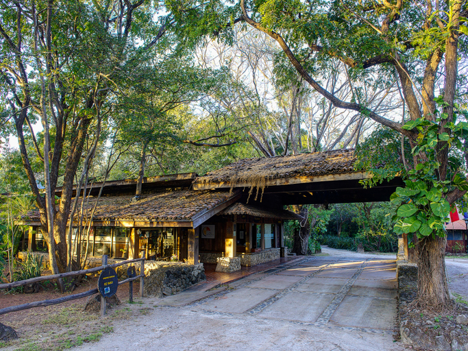 Public Area 2, Hacienda La Pacífica Eco-Lodge, Cañas
