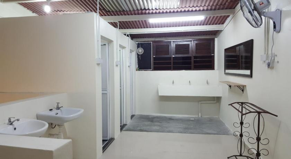 Bathroom 5, 24 Kimberley, Penang Island