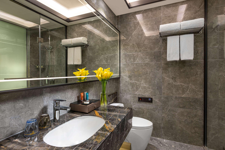 Bathroom 4, Ramada by Wyndham Jianyang, Chengdu