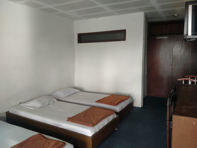 Bedroom 4, Hotel Lembah Nyiur Cikopo RedPartner, Bogor