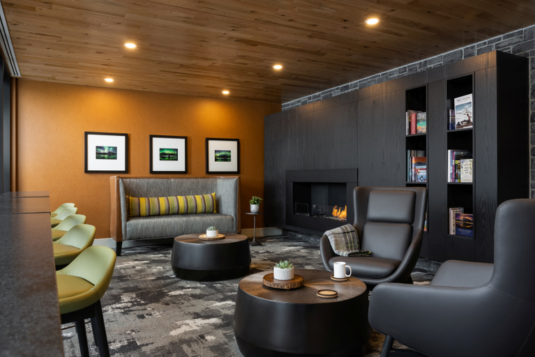 Public Area 5, Peaks Hotel & Suites, Division No. 15