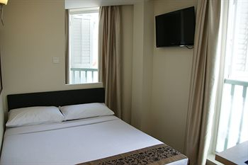 bedroom 7
