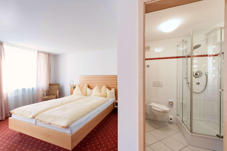 Bedroom 3, TOP VCH Landschloss Korntal, Ludwigsburg