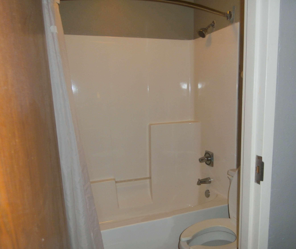 Bathroom 3, Americas Best Value Inn Athens, GA, Clarke