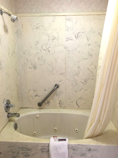 Bathroom 5, Americas Best Value Inn & Suites Clarksdale, Coahoma
