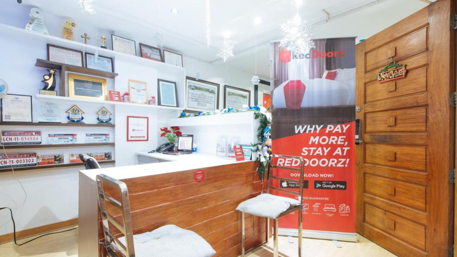 Public Area 2, RedDoorz @ Dbuilders Rooms PH1 Taguig, Taguig