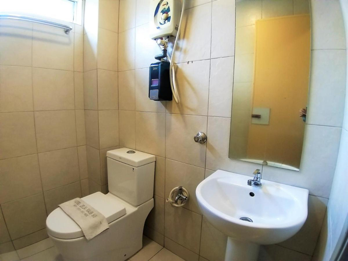 Bathroom 5, Hotel Jelai Raub, Raub