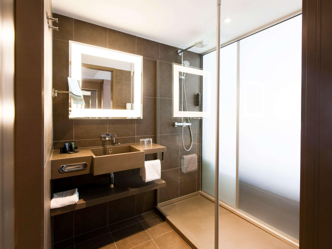 Bathroom 6