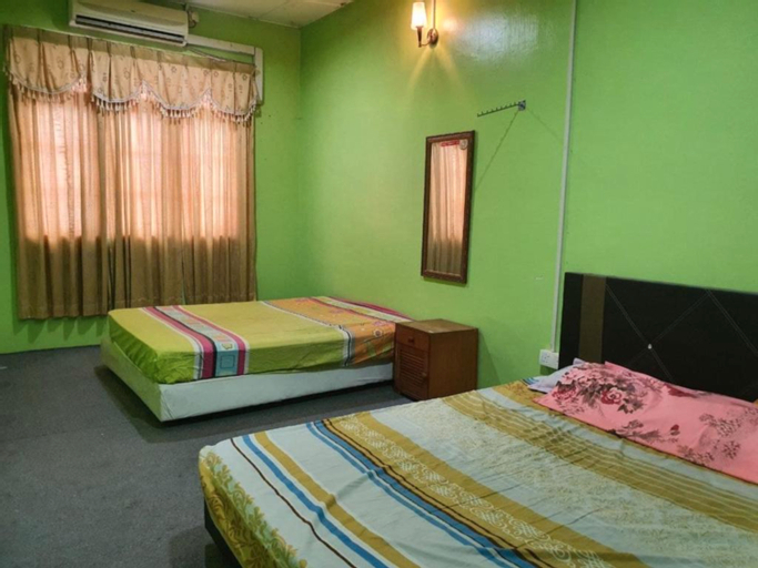 OYO HOME 90325 Au Homestay, Pasir Putih