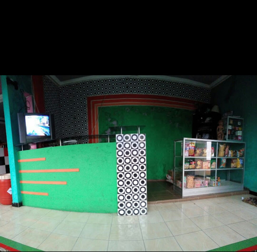 Public Area 3, OYO Life 90646 Villa Karsinem Pasuruan, Pasuruan