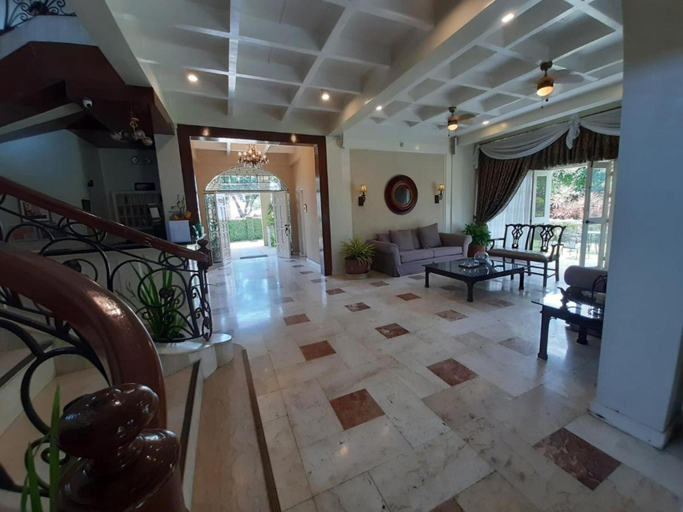 Public Area 2, RedDoorz @ Balatas Magsaysay Naga City, Naga City