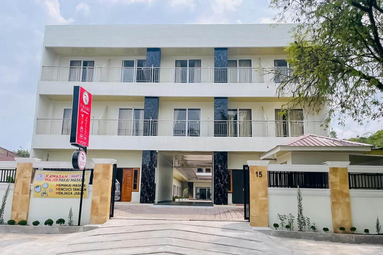 I Sari Residence RedPartner, Medan