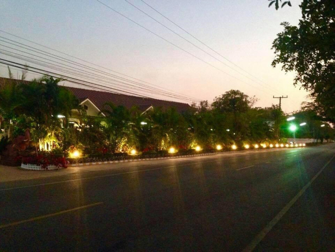 Exterior & Views 4, BB House & Resort, Muang Khon Kaen