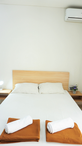 Bedroom 28