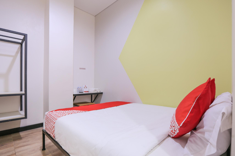 Bedroom, OYO 127 W Residence, West Jakarta