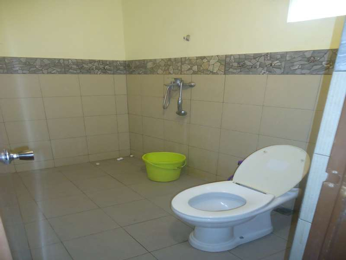 Adel Guest House, Malang